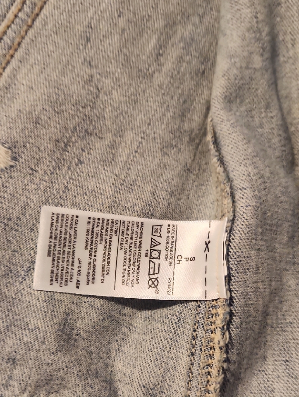 Old Navy Light Blue Distreased Denim Jacket-NWT - Picture 6 of 15